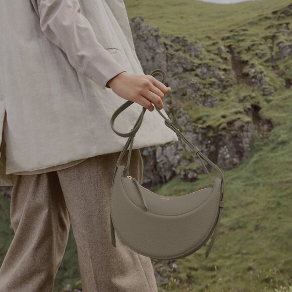 Polene Numero Dix - Textured Olive - Picture 9 of 10